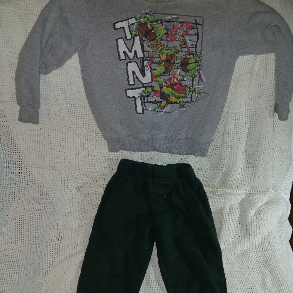 Kids TMNT Gray and Green Matching Set